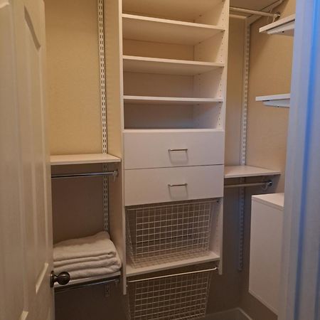 In Law Unit, 2 Bedroom Suite Roseville Bagian luar foto