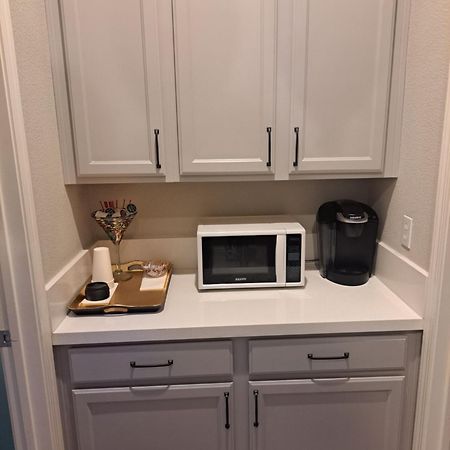 In Law Unit, 2 Bedroom Suite Roseville Bagian luar foto
